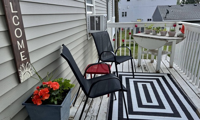 Forest Lake Condominio | North Shore Nook