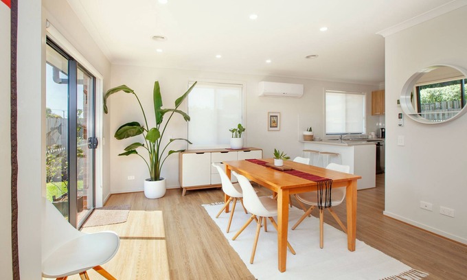 Norlane Casa | Northside Townhouse, Geelong