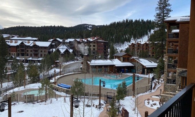 Truckee Complejo | Northstar Lodge 2 BD/2Bath Sleeps 6 Condo: Ski-in/Ski-out