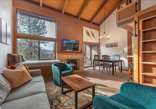 Truckee Casa | Northstar Resort Condo for 8 Free Shuttle