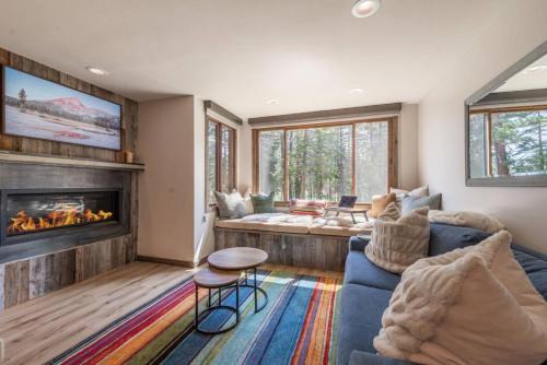 Truckee Apartamento | Northstar Resort True Ski In Ski Out Year-Round Hot Tubs Book on Your Mobile for Promo Price