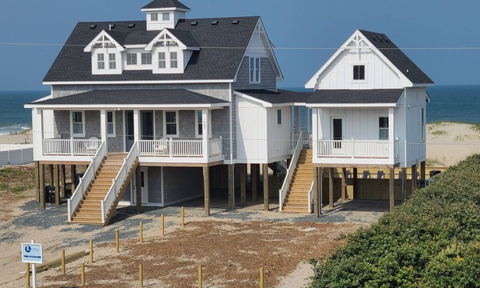 Carova Beach Casa | Northwind New home Oceanfront / pool, hot tub Astounding Views! 4x4 required