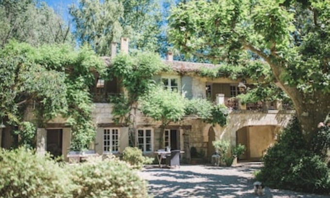 St.-Remy-de-Provence Apartamento | Nostradamus, Mas Dagan romantic apartment for 4 people