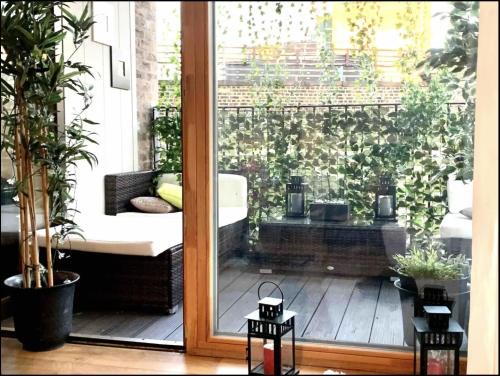 Notting Dale Apartamento | Notting Hill 2-Bed Apt with Balcony 1 min to Tube