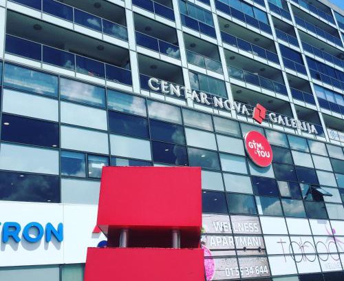 Zagreb Apartamento | Nova galerija Ema- parking in garage