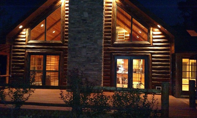 Idaho Springs Cabina | Increíble cabaña personalizada! Reserve 3 noches, 4ta noche con descuento!