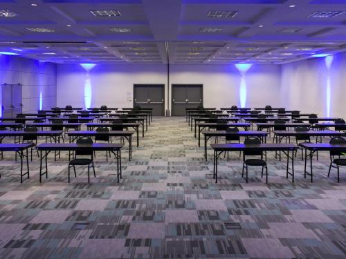 Tres Figueiras Hotel | Novotel Porto Alegre Tres Figueiras