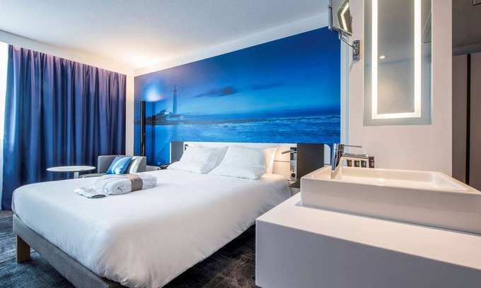 Les Chalais Hotel | Novotel Rennes Alma