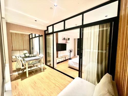 Makati Apartamento | Novotel Residential Tower at Acqua Private Residences Mandaluyong - Makati