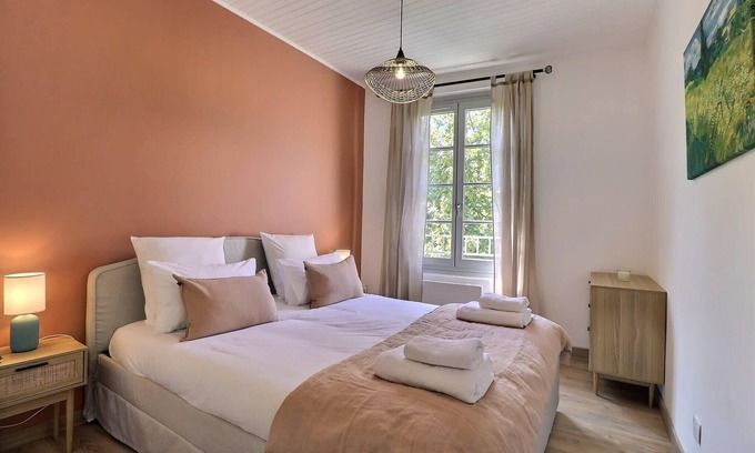 Arles City Centre Apartamento | Nuance Arlésienne – elegantly renovated in the very heart of Arles.