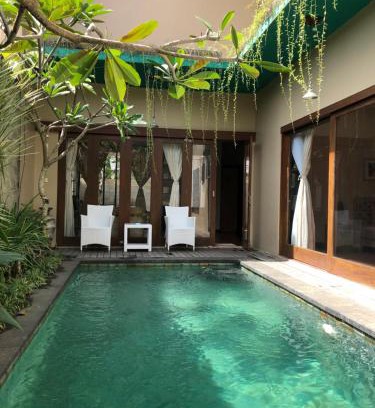 Taman Griya Casa | Nuansa Kori House 4 Bedrooms, Jimbaran
