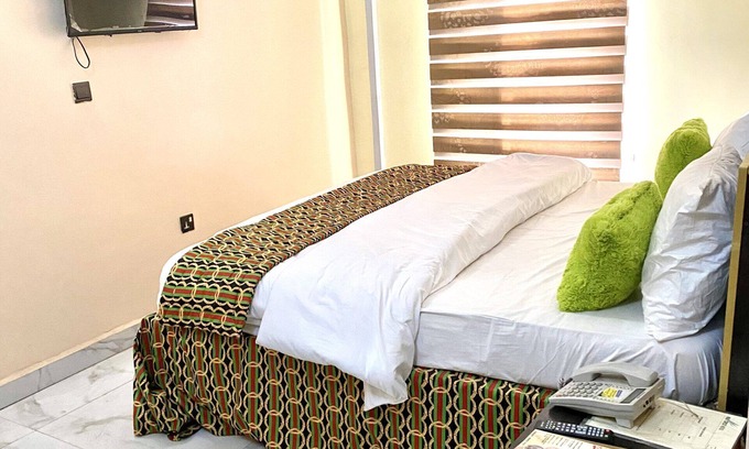 Enugu Hotel | Nue Crest Hotel & Suites