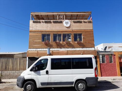 Caldera Casa | Nuevo Hostal Consulado