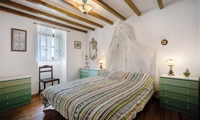 Porto de Mos Apartamento | Nula 'Casa Do Largo - Piso 1' con terraza compartida, jardín compartido y Wi-Fi