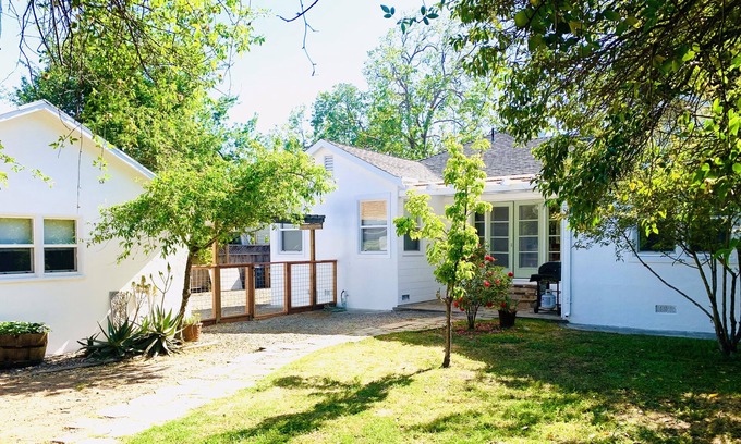 Napa Casa | NV Cottage -private retreat & entertainer's dream- Harvest & holiday dates avail