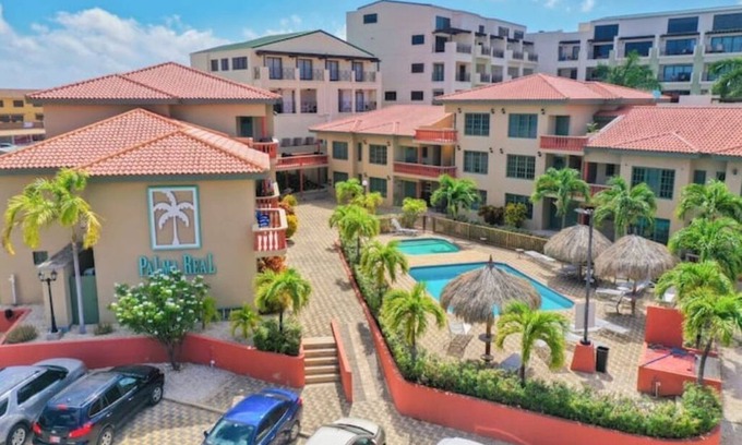Washington Casa | Villa in a Gated Community Noord