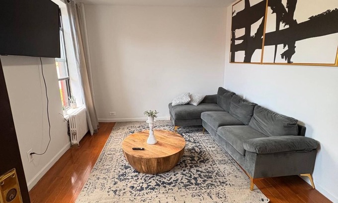 Ukrainian Village Apartamento | NY-11-6 Cozy 1BR 1BATH In East Village