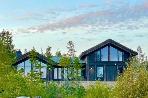 Vikberget Casa | Ny eksklusiv hytte, strøm og jacuzzi inkl i prisen