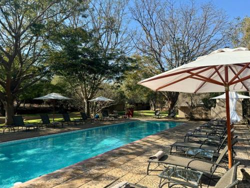 Maruleng Cabina | Nyati Safari Lodge