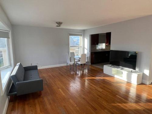 Passaic Apartamento | NYC Adjacent Comfy 9 Guest Home