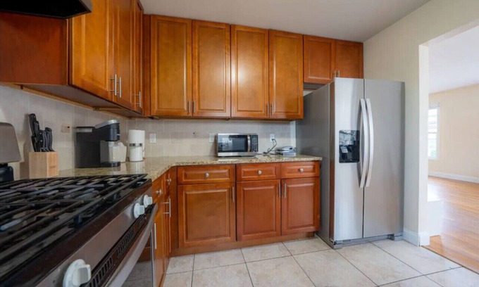 Passaic Casa | NYC Getaway! Spacious & Comfortable