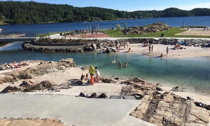 Arendal Apartamento | Nyrestaurert leilighet nær byen og badeplass
