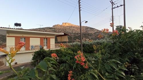 Argos-Mykines Casa | O'GERA Greek resort house in the mountains