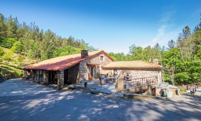 O Pino Casa | O Muiño de Pena
