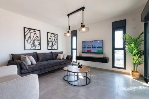 Or Yehuda Apartamento | O&O Group - Luxury APT/3 BR/New Tower/Parking