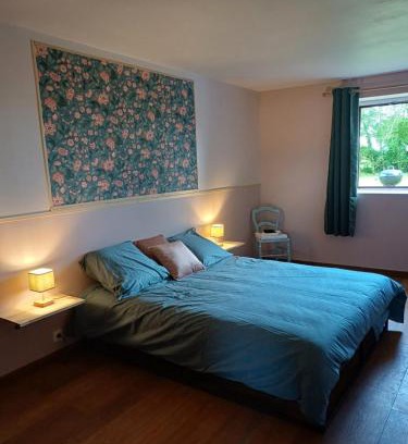 Montreuil-le-Henri Casa | O'Pix Cottage