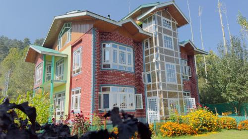 Srinagar Casa | Oak Heaven Cottage Gulmarg