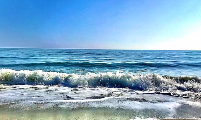Long Beach Casa | Oak Island Beach House -- Sand, Sun, and Fun Just Steps Away!!