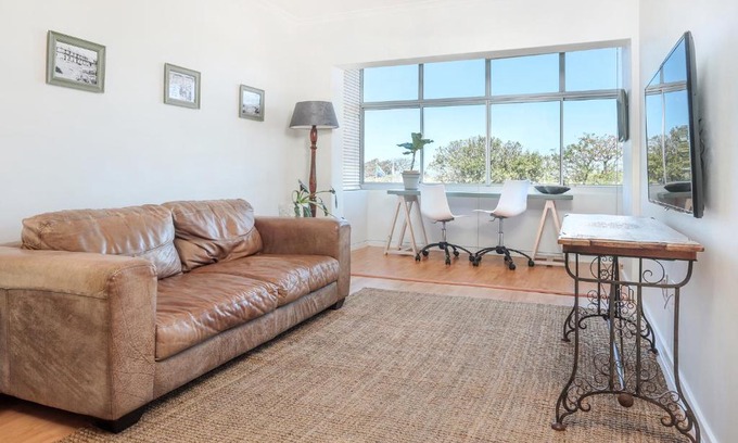 Hermanus Apartamento | Oak on Main