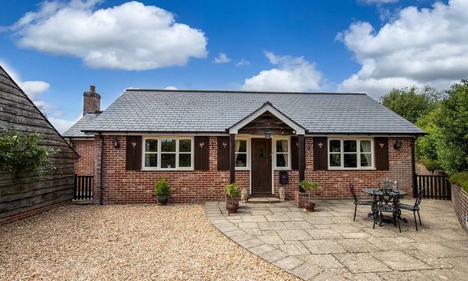 New Forest District Casa | Bonita cabaña de bosque nuevo en idílico entorno de pueblo