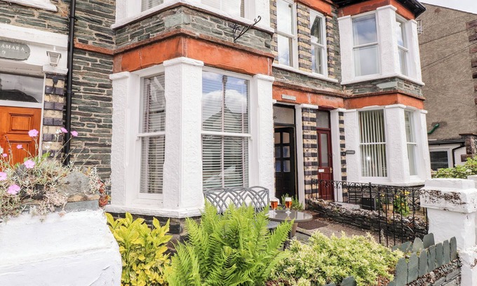 Keswick Cabaña | OAKHURST, pet friendly, character holiday cottage in Keswick