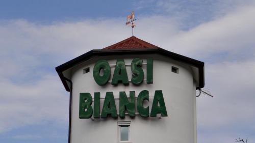 Pomposa Complejo | Oasi Bianca