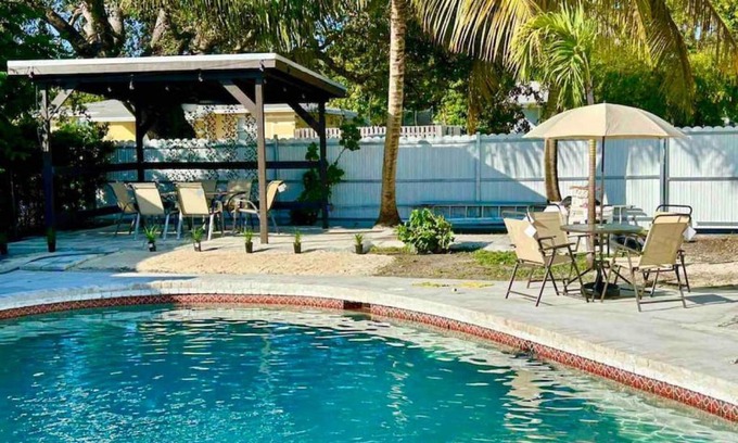 West Park Casa | OASIS close to Hard Rock Caffe and Hollywood Beaches