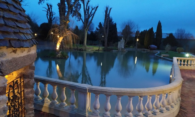 Villaines-la-Juhel Hotel | Oasis