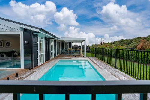Kinloch Casa | Oasis on Okaia