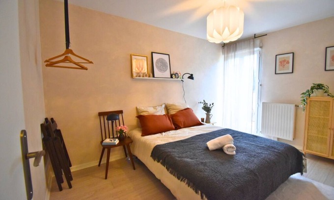 Aubervilliers Apartamento | Oasis SPA Bath and Parisian Garden