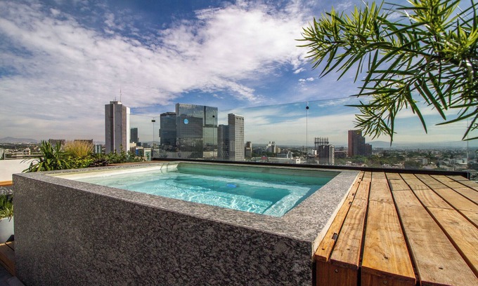 Guadalajara Apartamento | Oasis Urbano, Rooftop + Jacuzzi + Estacionamiento