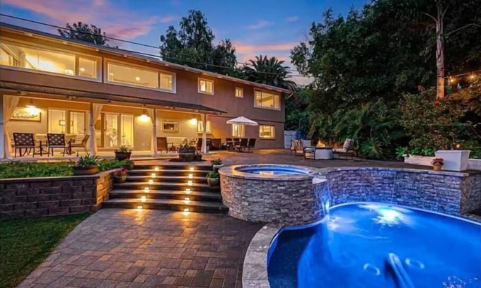 Mount Helix Casa | Oasis with Pool and Hot Tub ~ Mt Helix/La Mesa