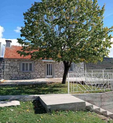 Niksic Municipality Casa | Oaza mira