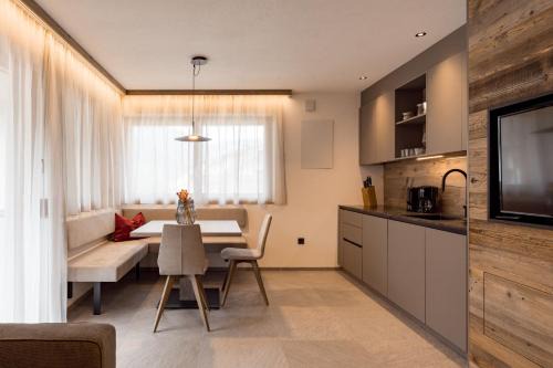 Santo Stefano Apartamento | Obergasserhof Apt Tiroler