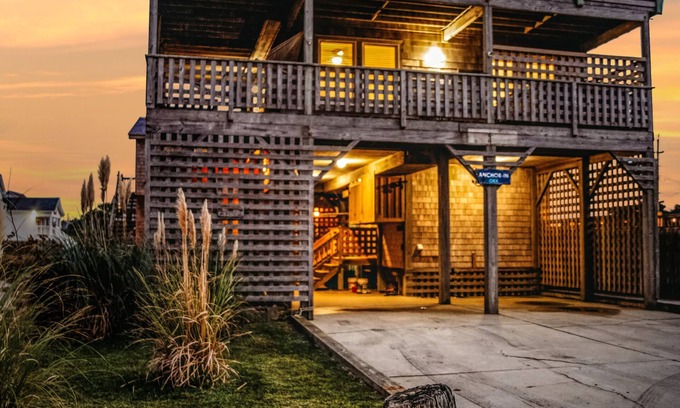 Rodanthe Casa | OBX Family Getaway Gem - Walk to beach - Private Pool, Hot Tub & Laser Tag