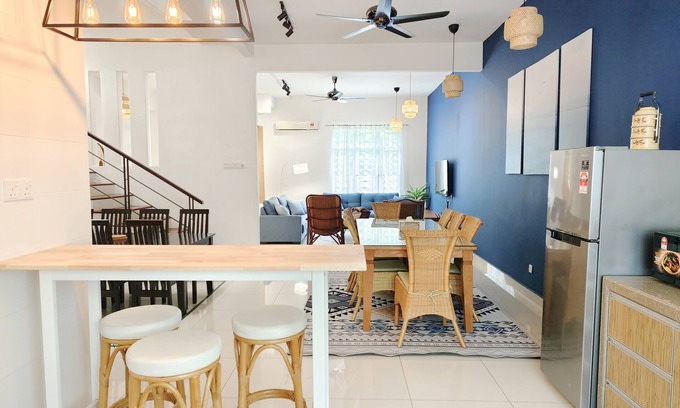Tanjung Bungah Casa | Ocean 27 海洋贰拾柒 Shamrock Beach