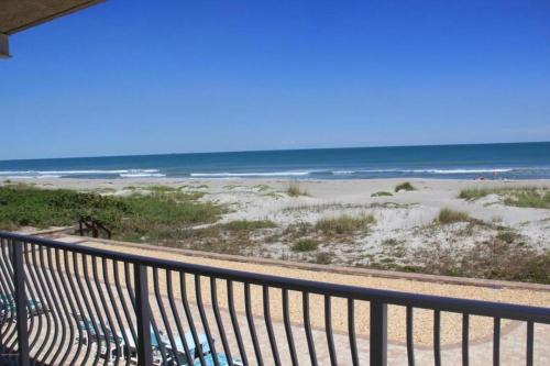 Crescent Beach Casa | Ocean Beach Villas Unit 302- Direct Oceanfront Condo!