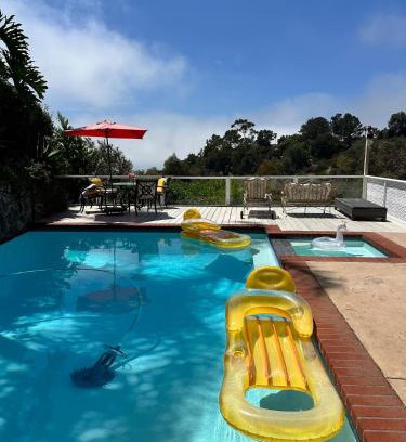 Muirlands West Casa | Ocean Breeze Haven Sunset & Pool La Jolla