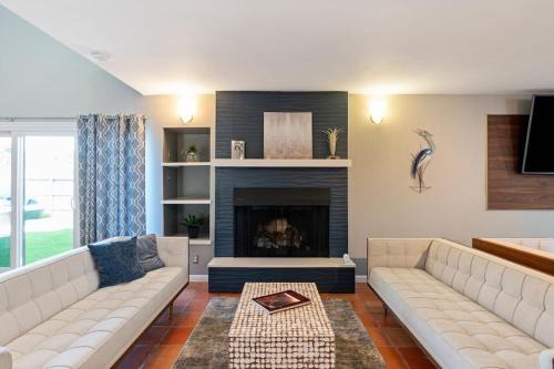 Bay Area Casa | Ocean Drive Oasis w Hot Tub Awaits