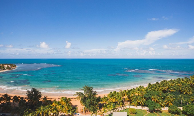 Solimar Apartamento | OCEAN FRONT 1BR w/ Pool & Parking @ Luquillo BEACH